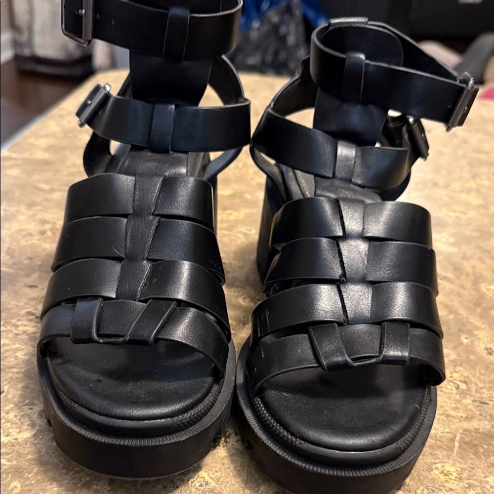 Steve Madden Black Woven Sandals